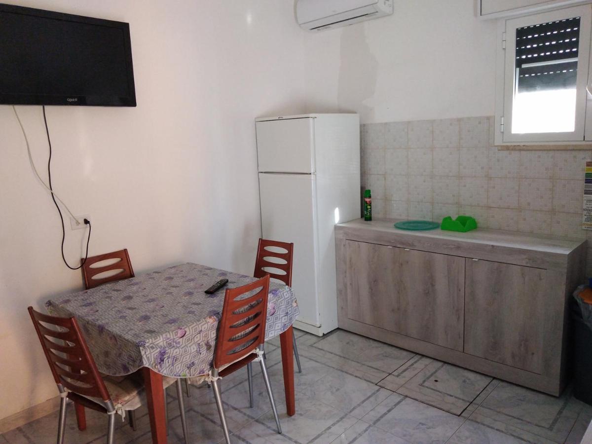 Casa Gialla Mare Del Salento マルッジョ エクステリア 写真