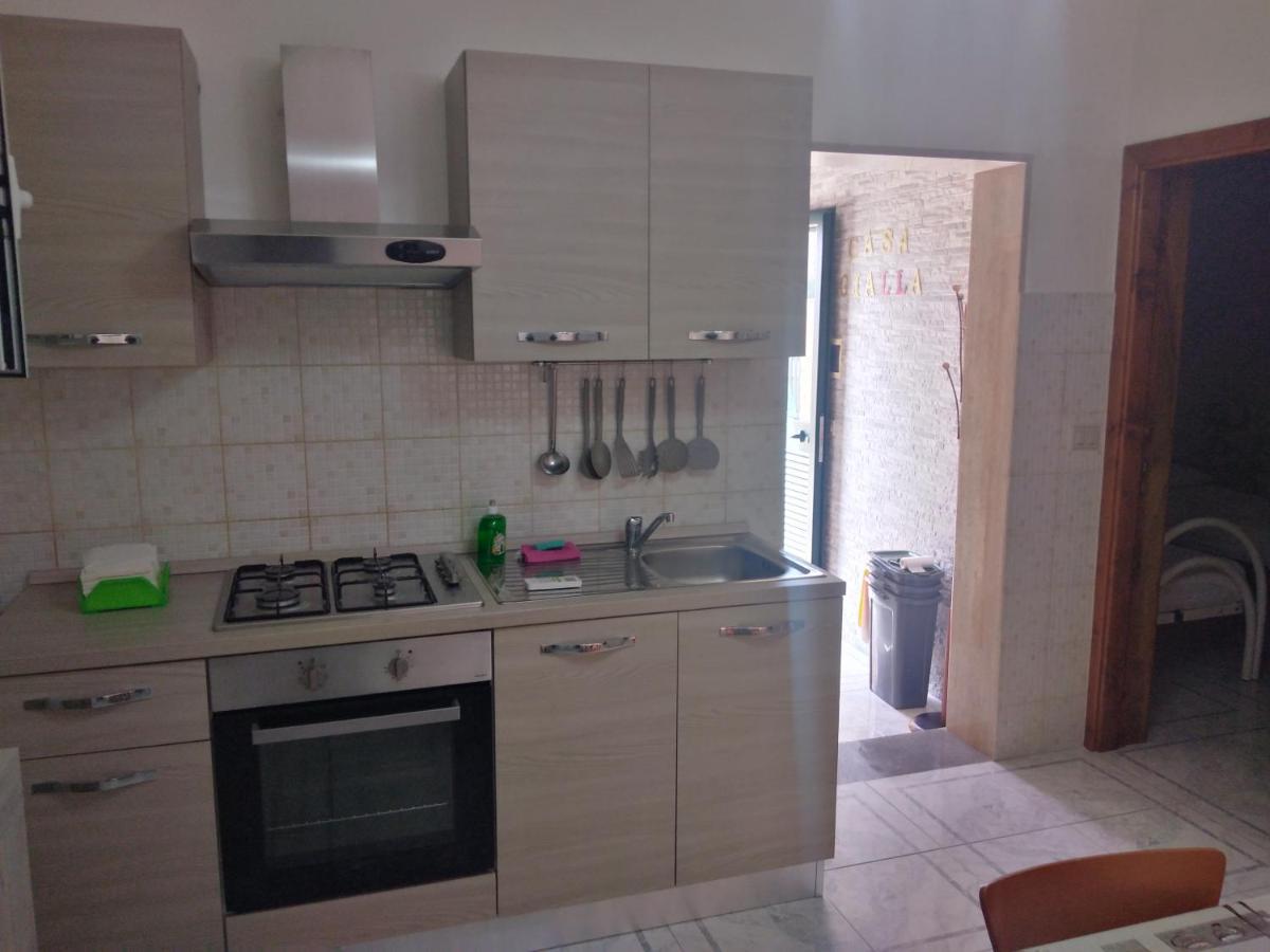 Casa Gialla Mare Del Salento マルッジョ エクステリア 写真