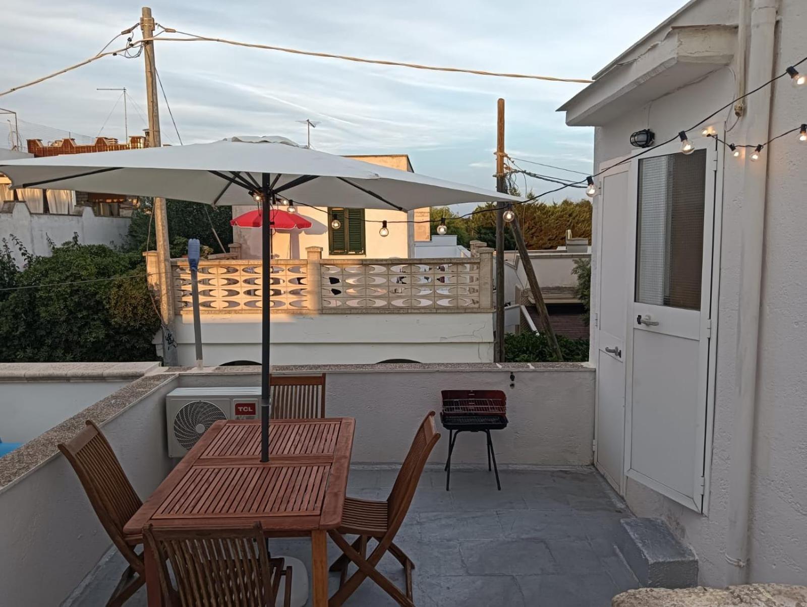 Casa Gialla Mare Del Salento マルッジョ エクステリア 写真
