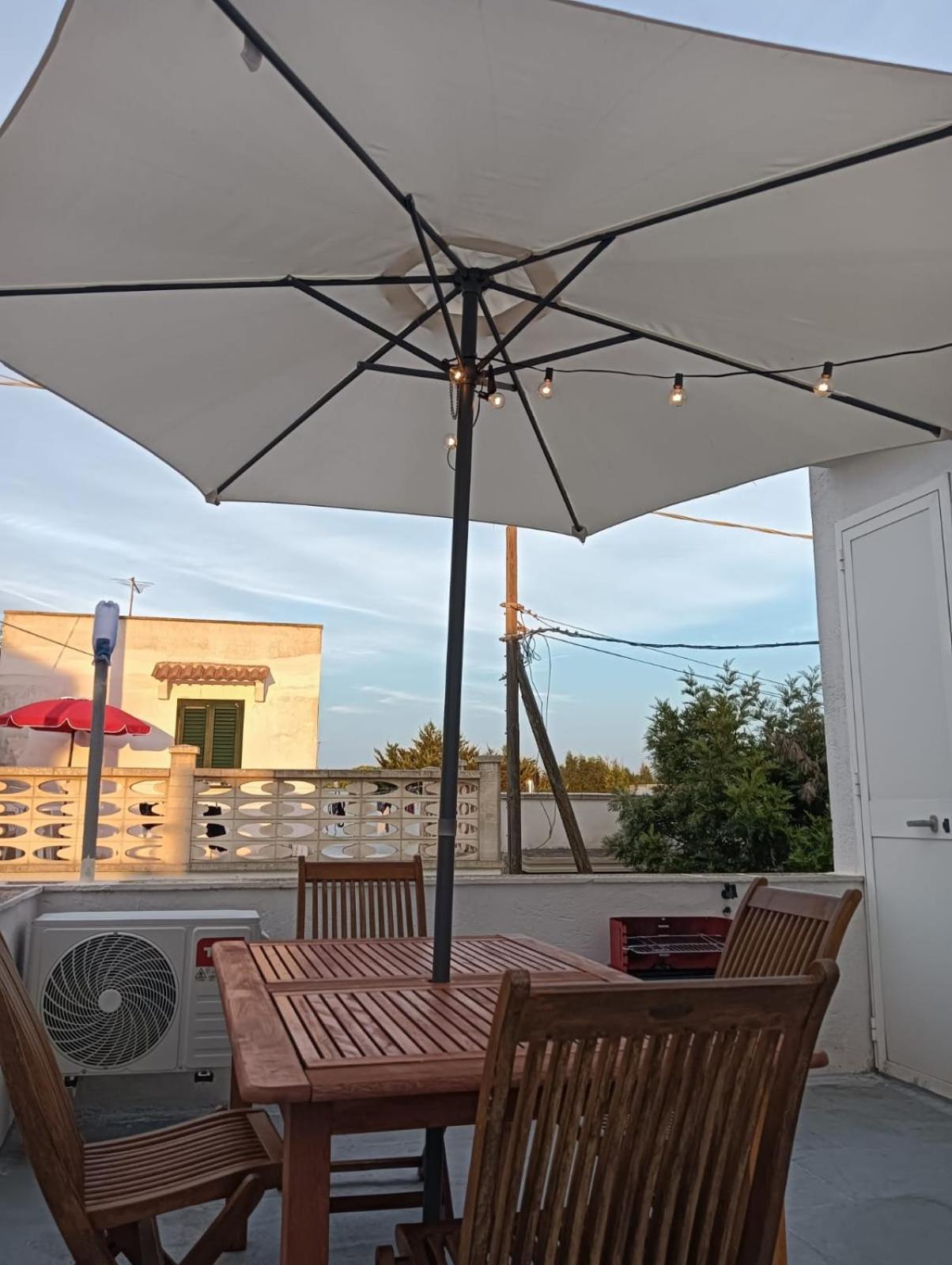Casa Gialla Mare Del Salento マルッジョ エクステリア 写真