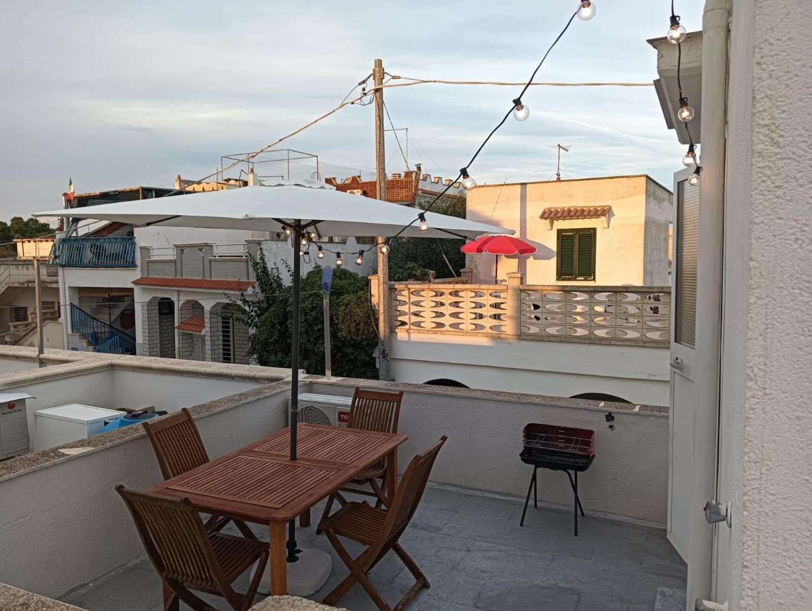 Casa Gialla Mare Del Salento マルッジョ エクステリア 写真